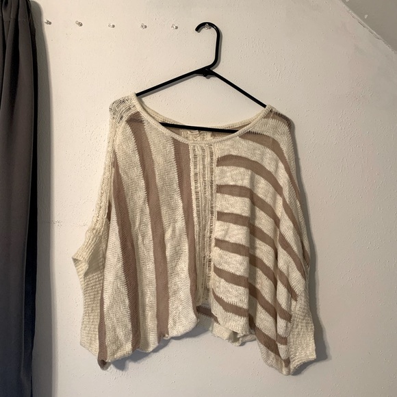 Knit sweater poncho - Picture 2 of 4